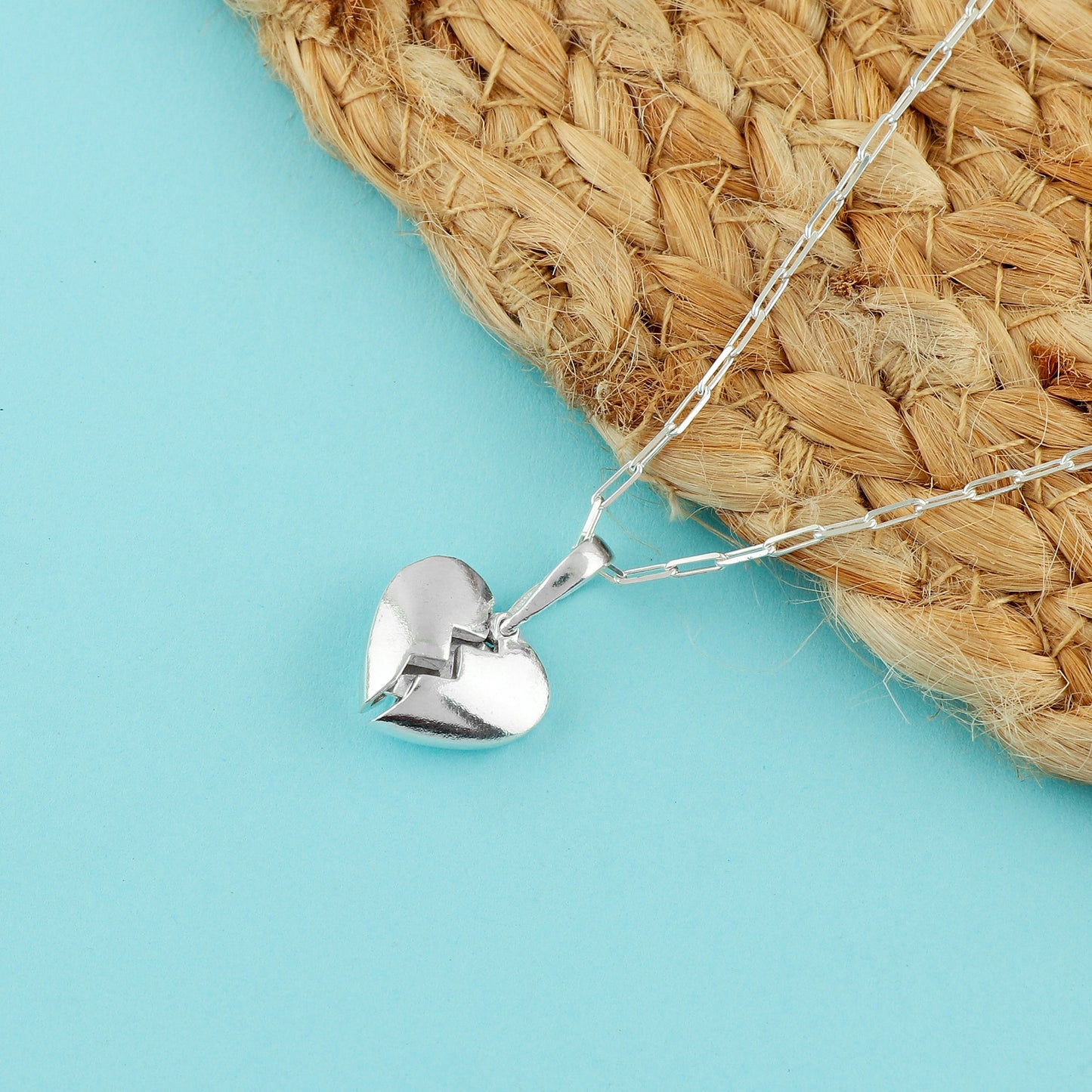 Unbreakable Bond – 925 Silver Engravable Heart Pendant